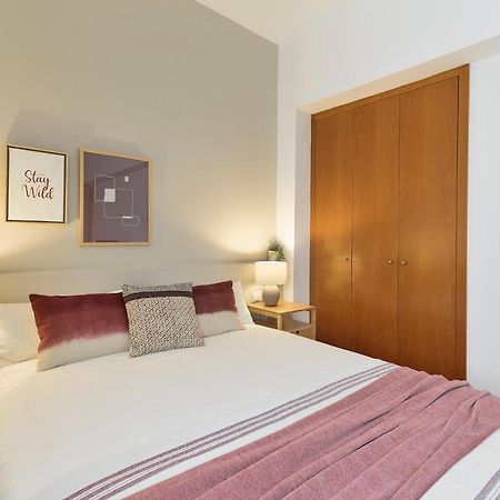 Click&Flat Sugranyes Leilighet Barcelona Eksteriør bilde