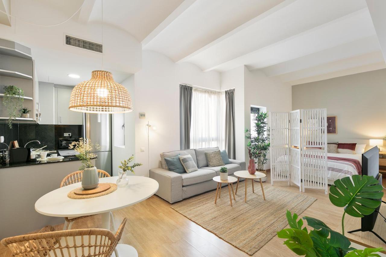 Click&Flat Sugranyes Leilighet Barcelona Eksteriør bilde