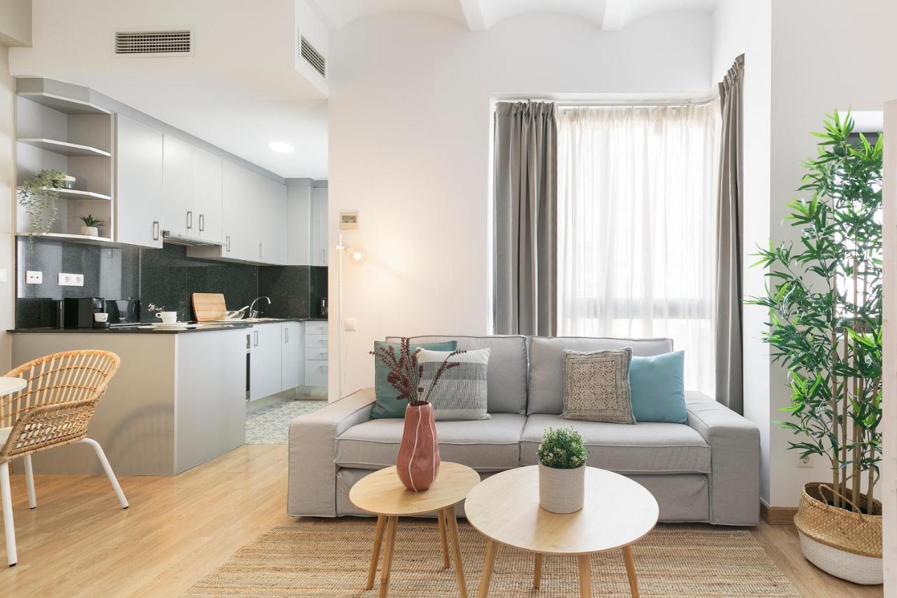 Click&Flat Sugranyes Leilighet Barcelona Eksteriør bilde