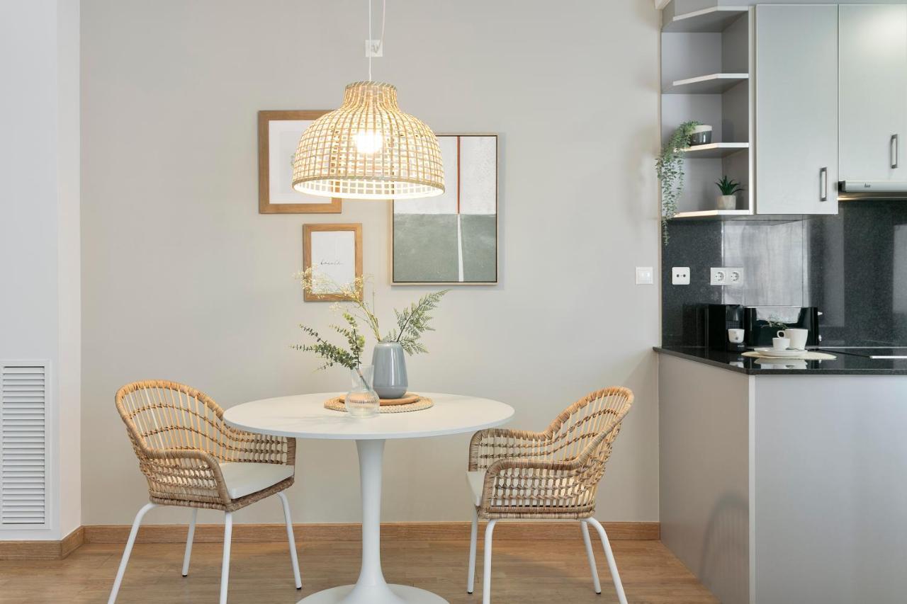 Click&Flat Sugranyes Leilighet Barcelona Eksteriør bilde