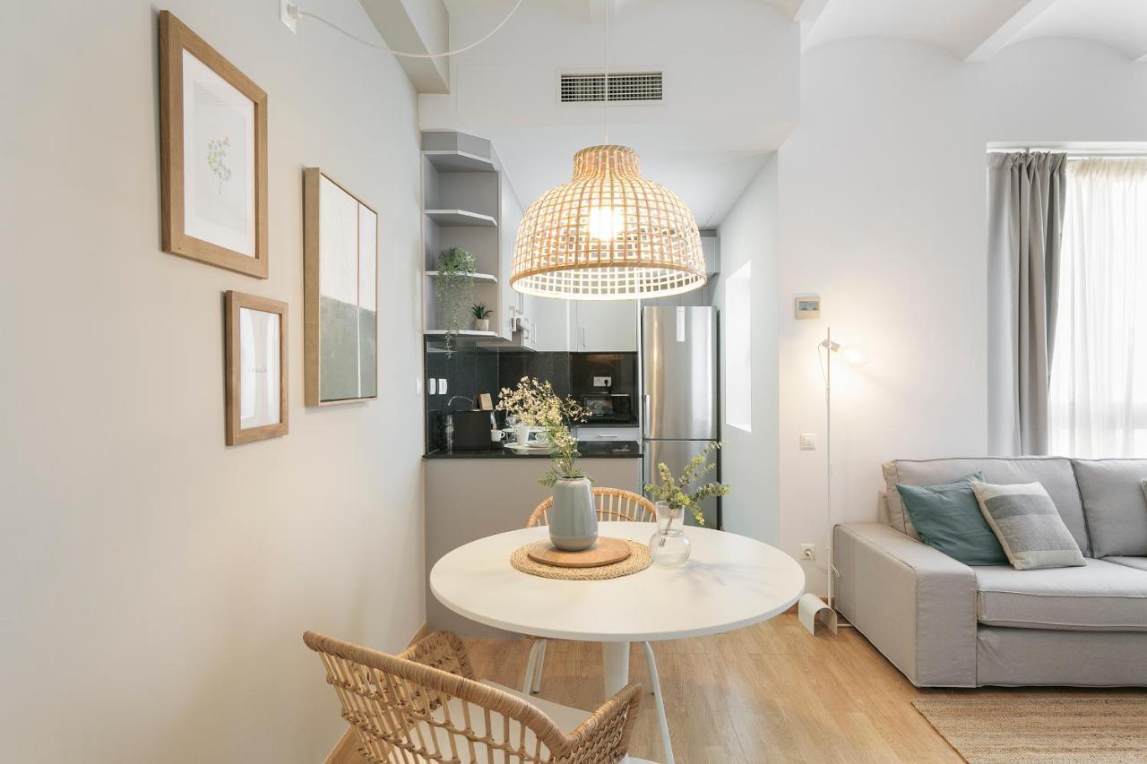 Click&Flat Sugranyes Leilighet Barcelona Eksteriør bilde