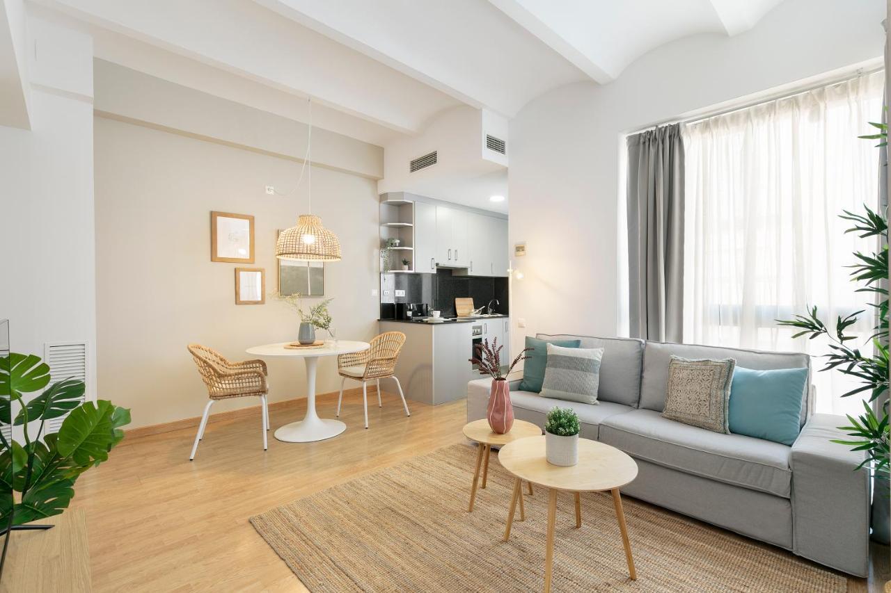 Click&Flat Sugranyes Leilighet Barcelona Eksteriør bilde